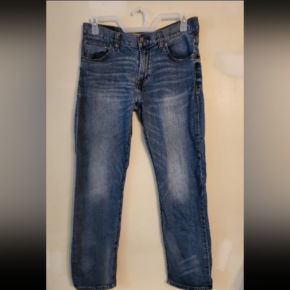 Express Jeans Kingston Straight Leg  sz 33